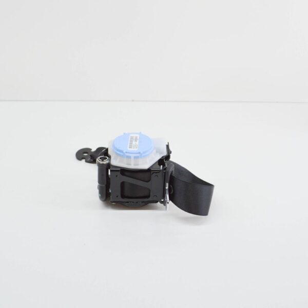 A17686023859C94 - Mercedes-Benz GLA X156 rear outer seat belt A17686023859C94 NEW ORIGINAL