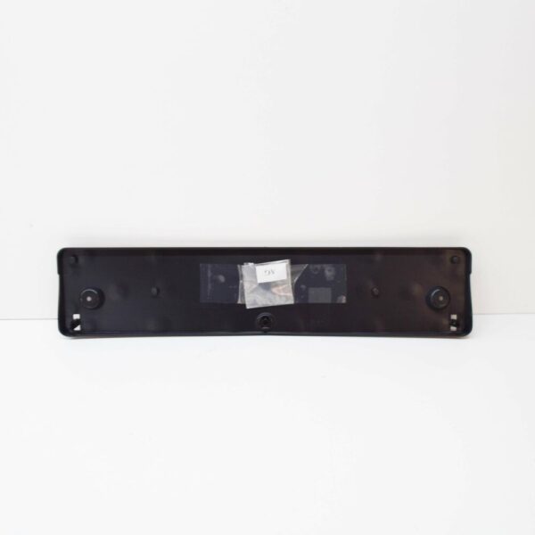 A1768801700 - NEW MERCEDES-BENZ W176 A-CLASS AMG FRONT NUMBER PLATE PLINTH A1768801700