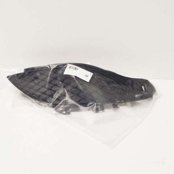 A1768850322 - New Genuine MERCEDES BENZ A W176 Front Bumper Fog Light Cover Grill N/S Left OEM