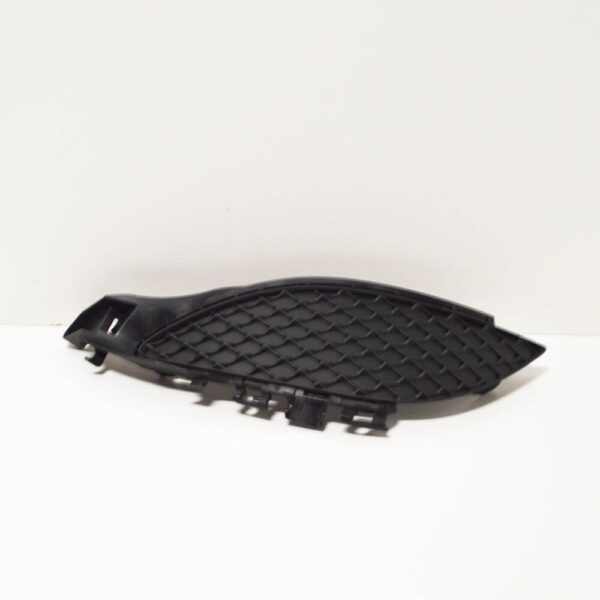 A1768850422 - MB A-CLASS W176 Front Bumper Right Grille A1768850422 NEW GENUINE