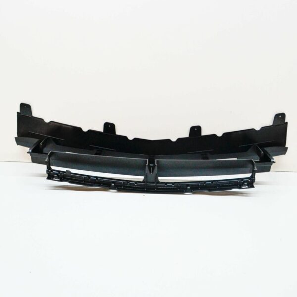 A1768852600 - NEW MB A W176 AMG FRONT BUMPER CENTER LOWER GRILLE A1768852600