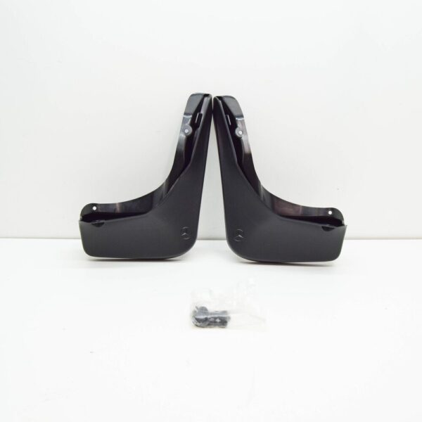 A1768900178 - NEW MERCEDES-BENZ W176 A-CLASS REAR BLACK MUD FLAPS A1768900178 ORIGINAL