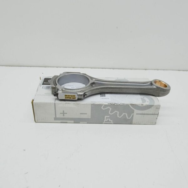 A1770300020 - NEW MERCEDES-BENZ A W177 ENGINE CONNECTING ROD A1770300020 ORIGINAL