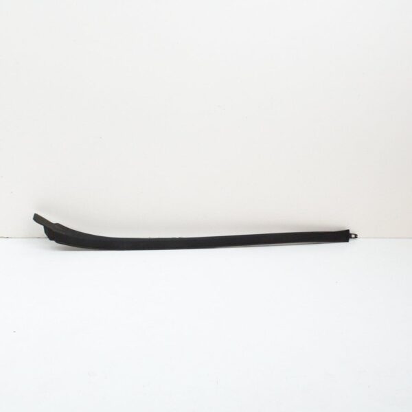 A1776902900 - NEW MB A W177 FRONT WINDSHIELD LEFT SIDE WATER DEFLECTOR A1776902900 ORIGINAL