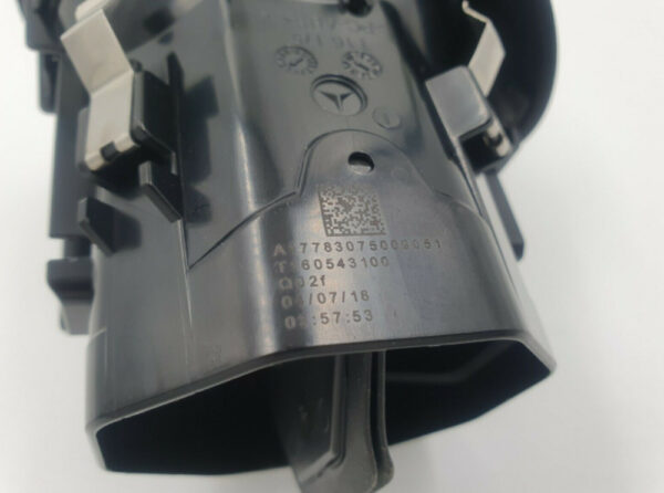 A17783075009051 - NEW MERCEDES-BENZ A W177 DASHBOARD RIGHT AIR VENT LHD A17783075009051 ORIGINAL