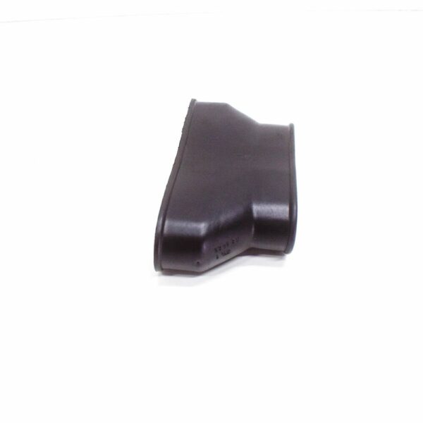 A1800940491 - NEW MERCEDES BENZ S W108 FUEL FILTER RUBBER BOOT HOSE A1800940491