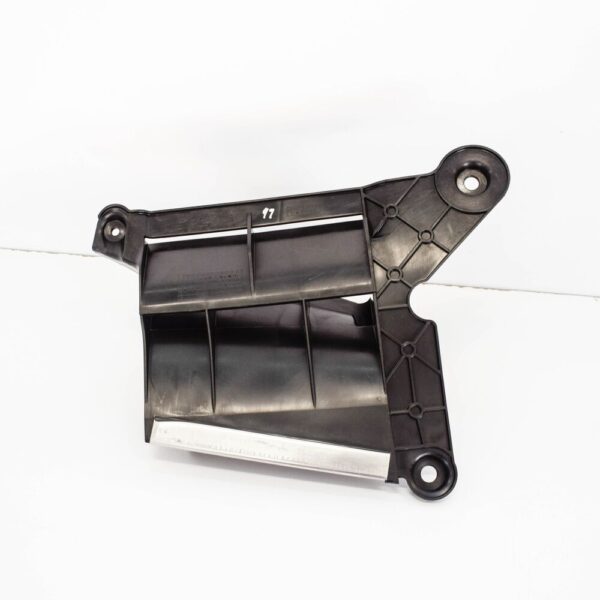 A1905280500 - NEW MERCEDES-BENZ AMG GT C190 LEFT SIDE AIR DUCT GUIDE A1905280500 2015 ORIGINAL