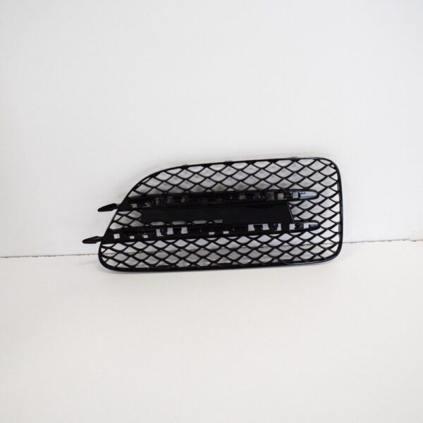 A1908810485 - NEW MERCEDES BENZ AMG GT C190 RIGHT FENDER GRILLE A1908810485 ORIGINAL