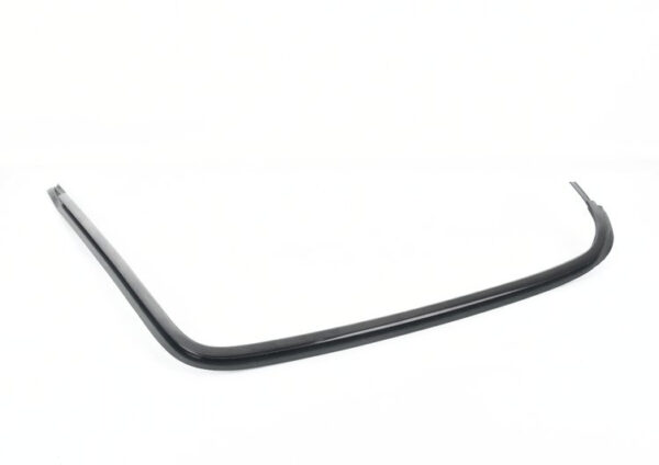 A2026701322 - NEW MERCEDES-BENZ C W202 REAR WINDOW TOP LEFT MOULDING A2026701322 ORIGINAL