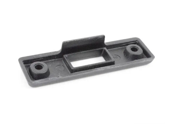 A2026830312 - NEW MERCEDES-BENZ C W202 CENTRE CONSOLE FASTENER A2026830312 ORIGINAL