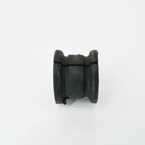 A2033260281 - NEW MERCEDES-BENZ C W203 REAR TORSION BAR RUBBER BUSHING A2033260281