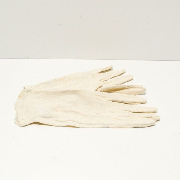 A2035830064 - New MERCEDES BENZ C W204 Wheel Change Breakdown Gloves A2035830064
