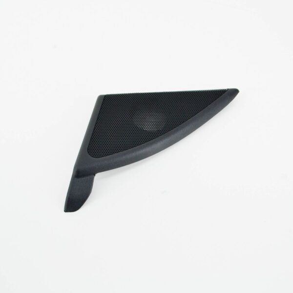 A20372001489051 - NEW MERCEDES-BENZ C W203 FRONT LEFT DOOR TWEETER COVER A20372001489051 ORIGINAL