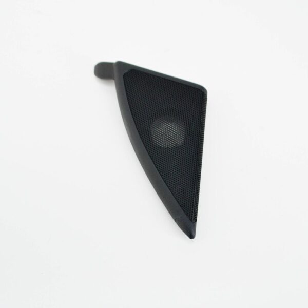 A20372001489051 - NEW MERCEDES-BENZ C W203 FRONT LEFT DOOR TWEETER COVER A20372001489051 ORIGINAL