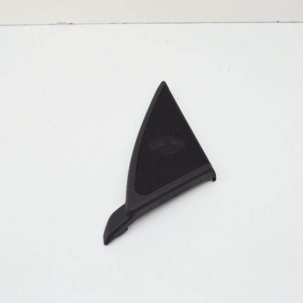 A20372002489051 - NEW MERCEDES-BENZ C W203 FRONT RIGHT DOOR TWEETER COVER A20372002489051