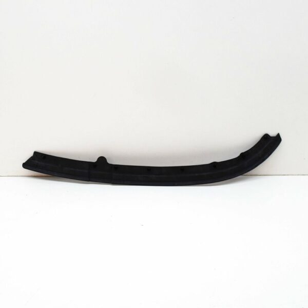 A2037202078 - NEW MERCEDES C-CLASS W203 FRONT DOOR WEATHERSTRIP SEAL RIGHT A2037202078