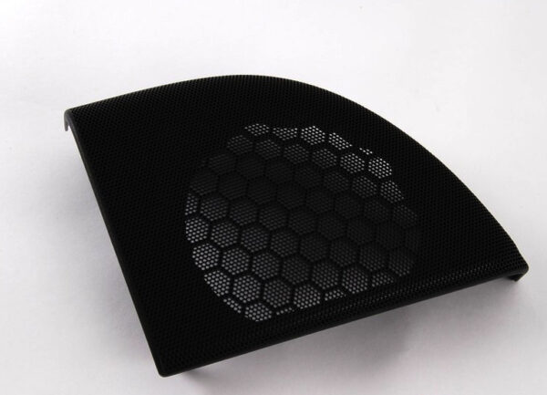 A20372703889051 - NEW MERCEDES-BENZ C W203 FRONT LEFT DOOR REAR SPEAKER COVER A20372703889051