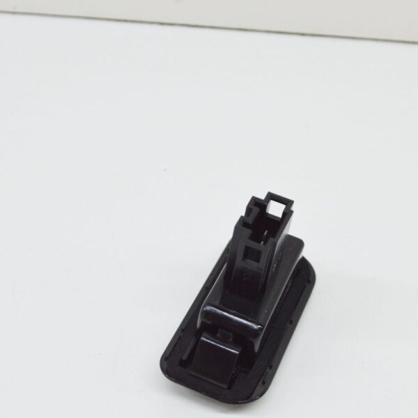 A2038200556 - Mercedes-Benz C W203 License Lamp Lens A2038200556 NEW GENUINE