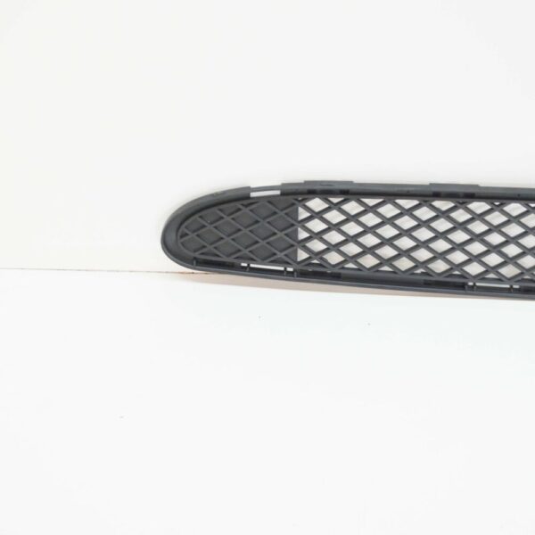 A2038852623 - NEW MERCEDES-BENZ C W203 FRONT BUMPER CENTER GRILLE A2038852623