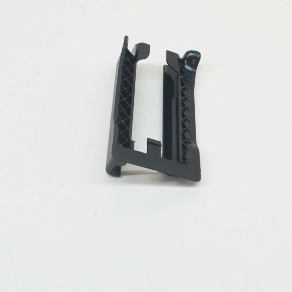 A20391906209051 - NEW MB C W203 FRONT RIGHT SEAT OUTSIDE REAR COVER CAP A20391906209051 ORIGINAL