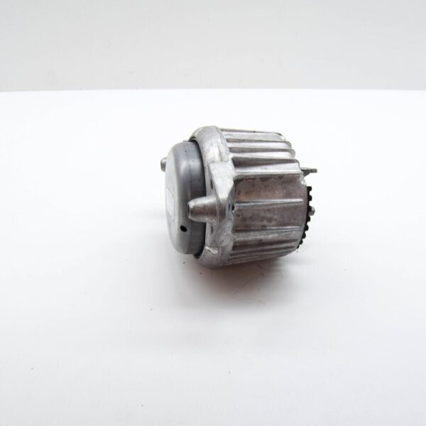 A2042405917 - MERCEDES-BENZ C W204 FRONT RIGHT ENGINE SUPPORT A2042405917 NEW GENUINE