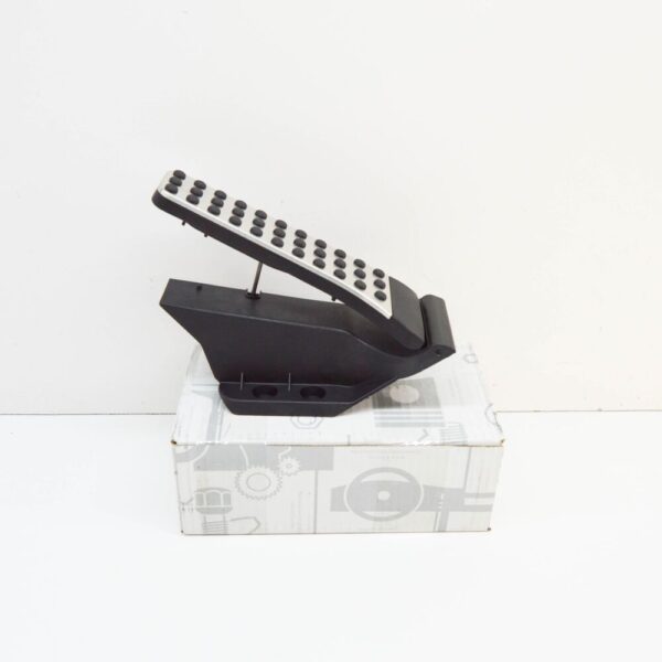 A2043000204 - NEW MERCEDES-BENZ C W204 ACCELERATOR PEDAL A2043000204 ORIGINAL