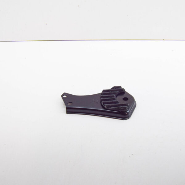A2043520246 - MERCEDES-BENZ C W204 REAR SUBFRAME RIGHT STOP PLATE A2043520246 NEW GENUINE