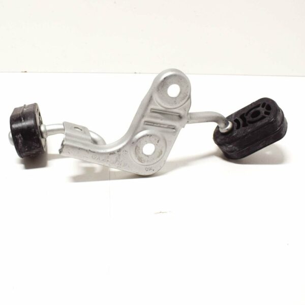 A2044900937 - NEW MERCEDES-BENZ C W204 REAR RIGHT EXHAUST HANGER A2044900937