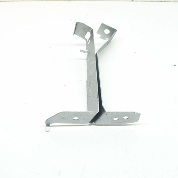 A2045241340 - NEW MB C-CLASS COUPE C204 FRONT SHIELD BRACKET BRACKET A2045241340 2012