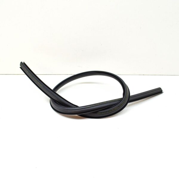 A2046710420 - Mercedes-Benz GLK X204 front window seal top A2046710420 NEW ORIGINAL