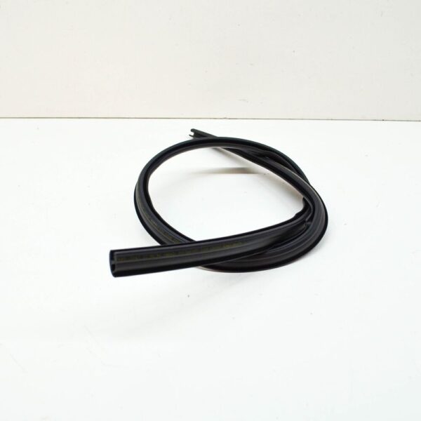 A2046710420 - Mercedes-Benz GLK X204 front window seal top A2046710420 NEW ORIGINAL