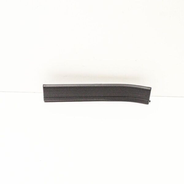A20468602369051 - NEW MB C W204 REAR RIGHT SILL SCUFF TRIM COVER PLATE A20468602369051 OEM