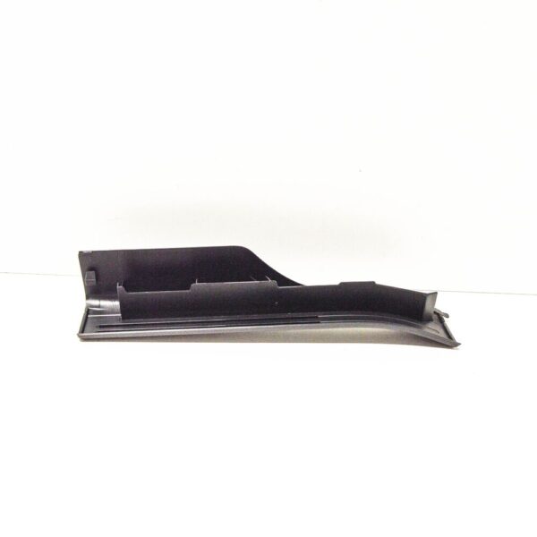 A20468602369051 - NEW MB C W204 REAR RIGHT SILL SCUFF TRIM COVER PLATE A20468602369051 OEM