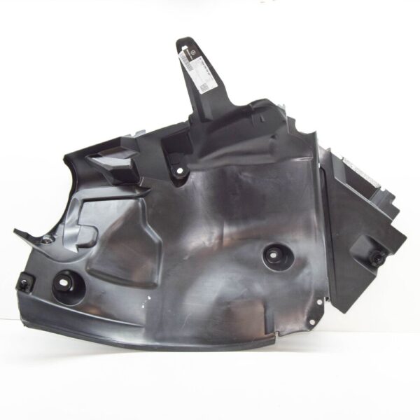 A2046905030 - MB C W204 Front Right Wheelhouse Cover Rear Part A2046905030 NEW GENUINE