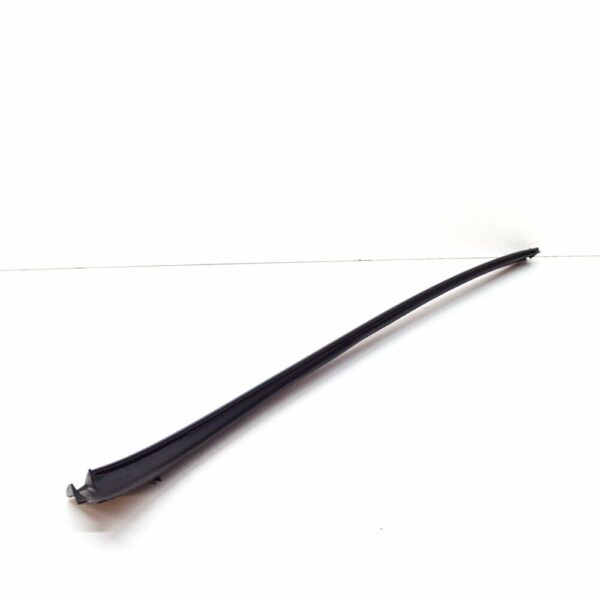A2046907162 - NEW MERCEDES-BENZ C COUPE C204 FRONT RIGHT WATER DEFLECTOR A2046907162 ORIGINAL