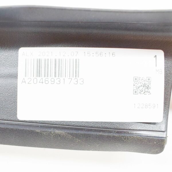 A2046931733 - NEW MERCEDES-BENZ C S204 REAR PANEL DOOR LEFT HINGE COVER A2046931733