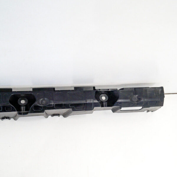 A2046980827 - NEW MERCEDES-BENZ GLK-CLASS X204 RIGHT SIDESKIRT BRACKET A2046980827 ORIGINAL