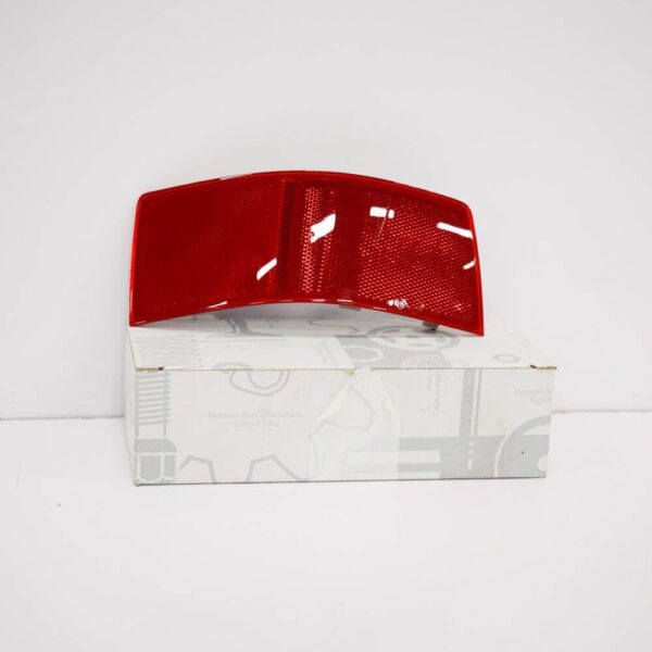 A2048200174 - MB GLK-CLASS X204 Rear Bumper Left Reflector A2048200174 NEW OEM