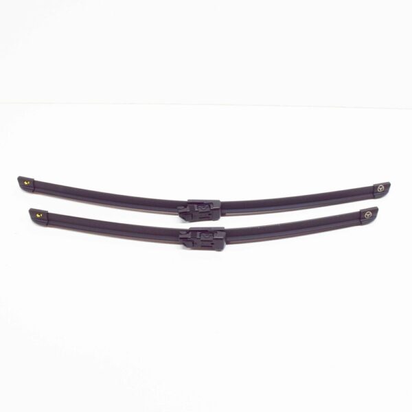 A2048201400 - NEW MERCEDES-BENZ GLK X204 FRONT WINDSHIELD WIPER BLADE LHD A2048201400 ORIGINAL