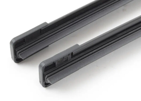A2048203800 - NEW MB GLK X204 FRONT WINDSHIELD WIPER BLADES SET LHD A2048203800 OEM