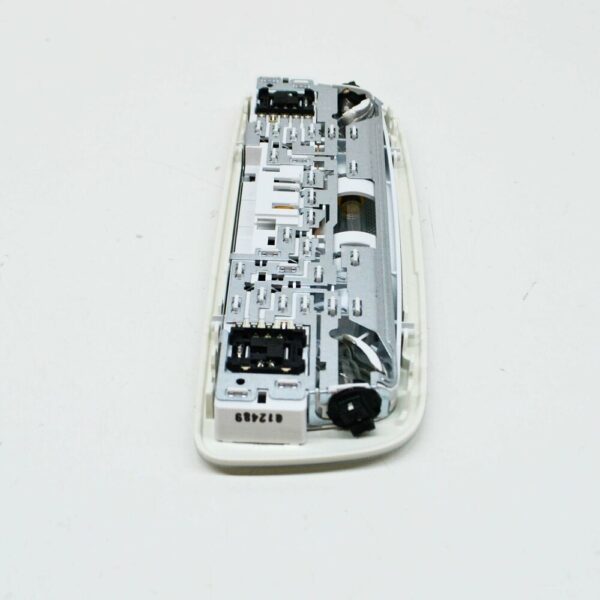 A20482049019051 - NEW MB CLA C117 REAR DOME LAMP INTERIOR LIGHTING A20482049019051 ORIGINAL