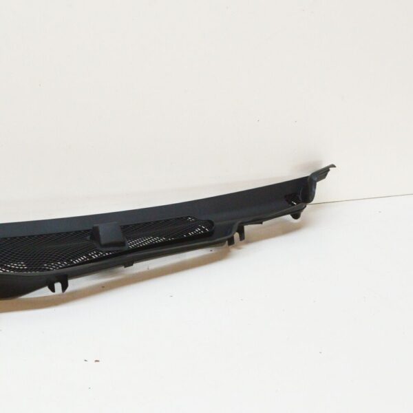 A2048301813 - NEW MERCEDES-BENZ C W204 FRONT WIPER COWL TRIM RHD A2048301813 ORIGINAL