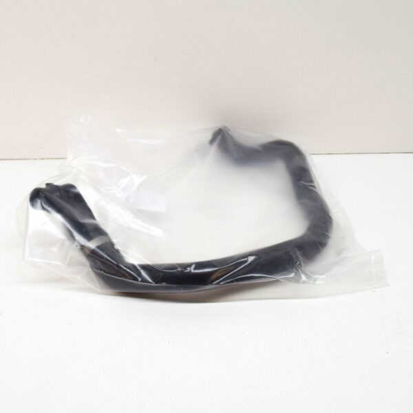 A2048307496 - NEW MERCEDES BENZ C W204 COOLANT PIPE HOSE LINE A2048307496