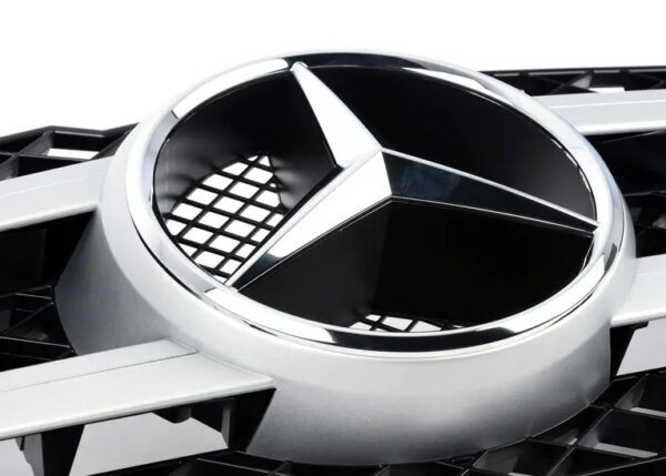 A20488002839776 - NEW MERCEDES-BENZ GLK X204 RADIATOR GRILLE SHELL A20488002839776 ORIGINAL