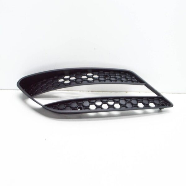 A2048850053 - NEW MERCEDES-BENZ C W204 FRONT BUMPER LEFT GRILLE A2048850053 ORIGINAL
