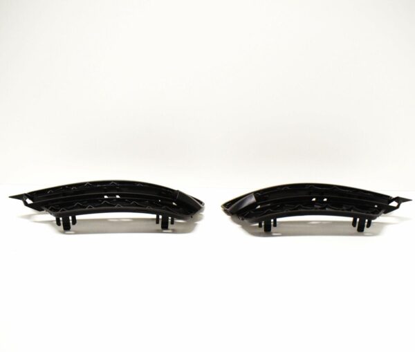 A2048851353 - NEW MB C W204 FRONT BUMPER GRILLE SET A2048851353 A2048851453 OEM
