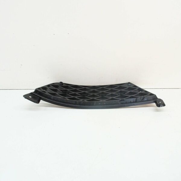 A2048851653 - NEW MERCEDES BENZ C W204 C63 AMG FRONT RIGHT GRILLE A2048851653 ORIGINAL