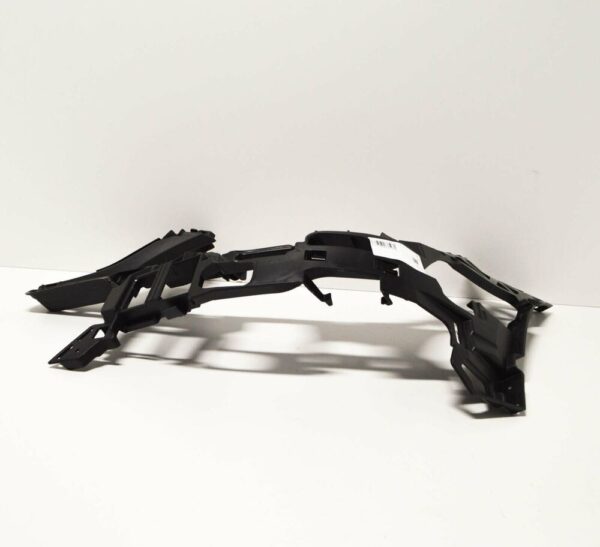 A2048854165 - NEW MB C W204 AMG FRONT LEFT BUMPER LEFT MOUNTING BRACKET A2048854165