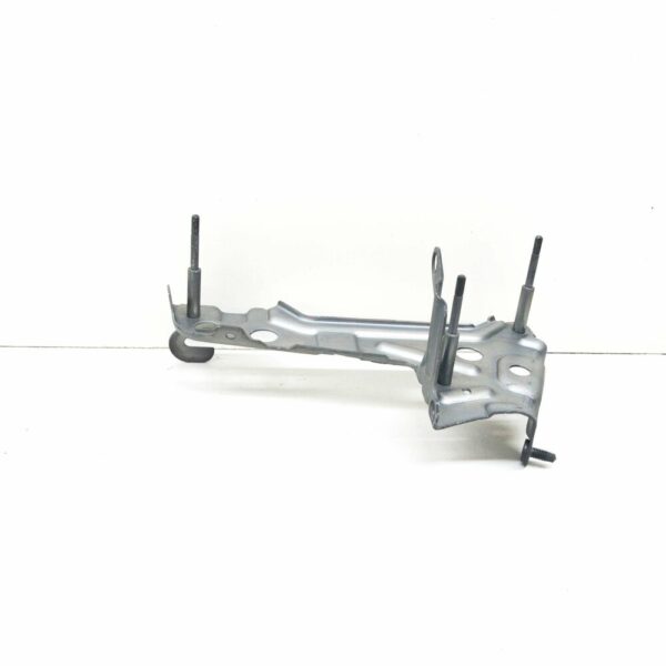 A2053200143 - NEW MERCEDES-BENZ C W205 COMPRESSOR BRACKET A2053200143 ORIGINAL