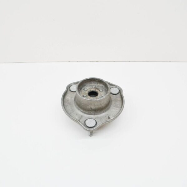A2053230220 - NEW MERCEDES-BENZ C W205 FRONT COIL SPRING SUPPORT BUSHING A2053230220 ORIGINAL